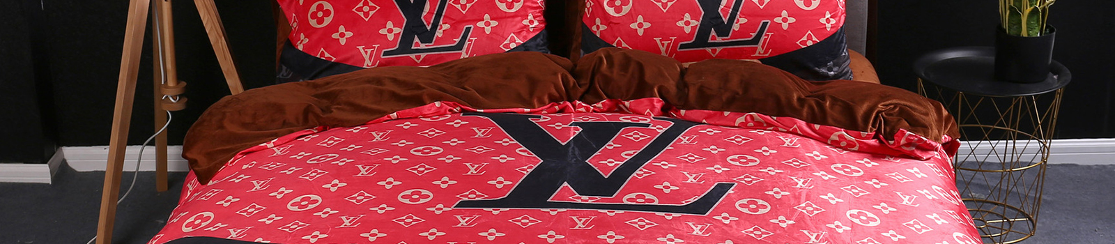 Купить брендовый текстиль, реплики и копии люкс качества Купить брендовый текстиль, реплики и копии люкс качества