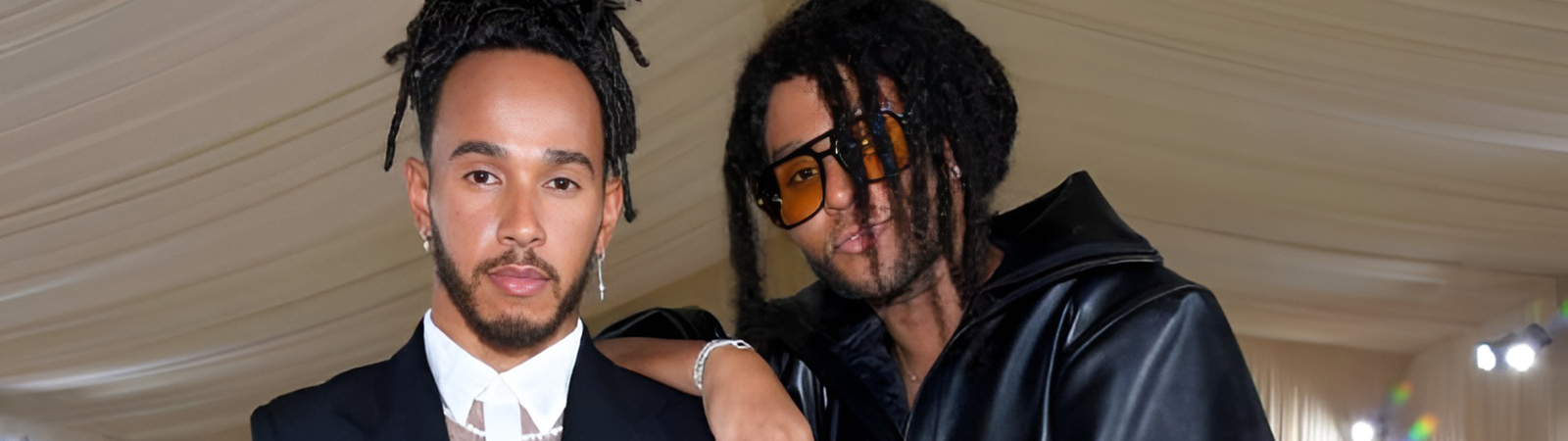 Лоу Роуч в Burberry на Met Gala 2025 Лоу Роуч в Burberry на Met Gala 2025