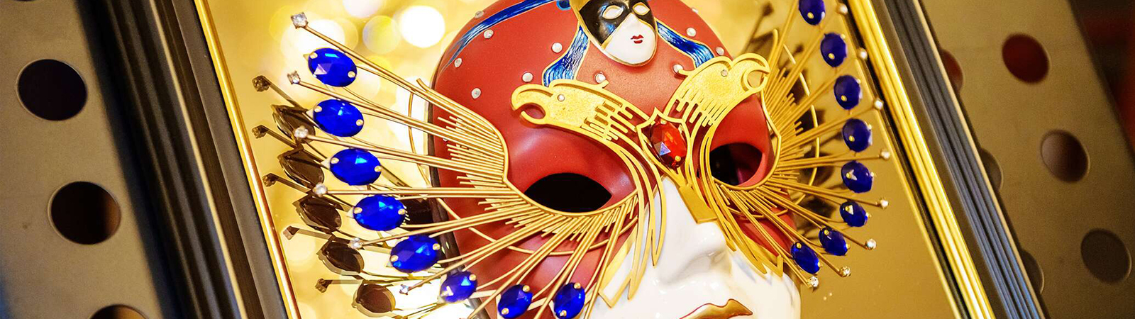 Объявление о новых правилах премии Золотая Маска 2025