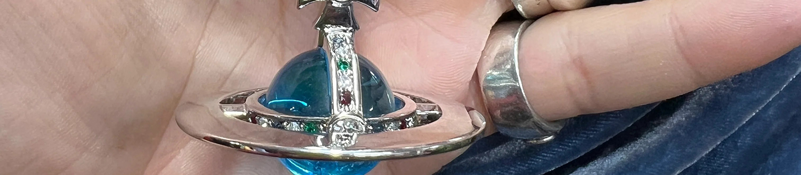 Элитные копии и реплики от Vivienne Westwood, купить недорого