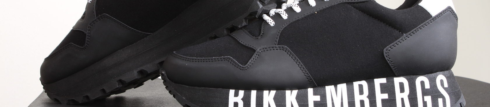  Купить копии и реплики Bikkembergs