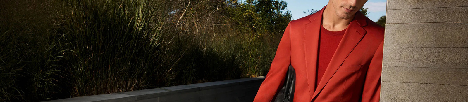 магазин одежды, обуви, сумок и аксессуаров Boss