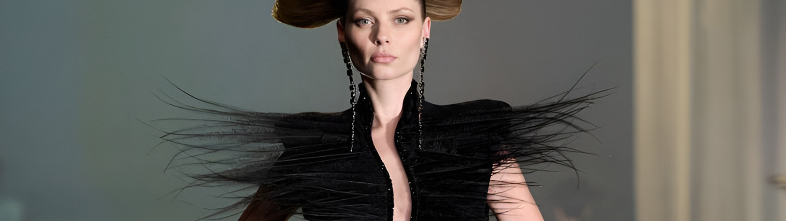 Платье St&eacute;phane Rolland весна-лето 2025