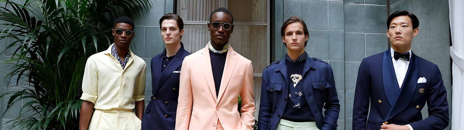 классический костюм из коллекции Ralph Lauren Purple Label весна-лето 2025 классический костюм из коллекции Ralph Lauren Purple Label весна-лето 2025