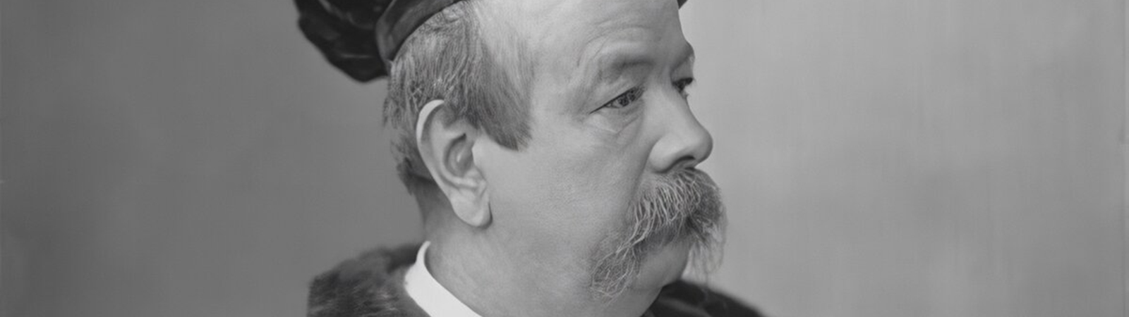 Чарльз Фредерик Уорт &mdash; основатель высокой моды