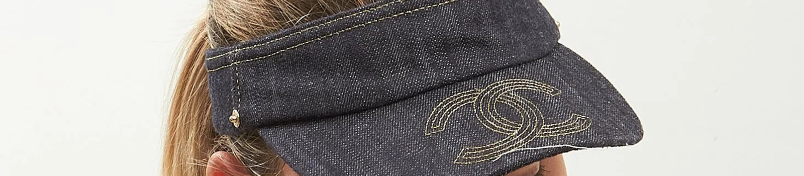 Копия козырька Chanel &ndash; стильный аксессуар для женщин