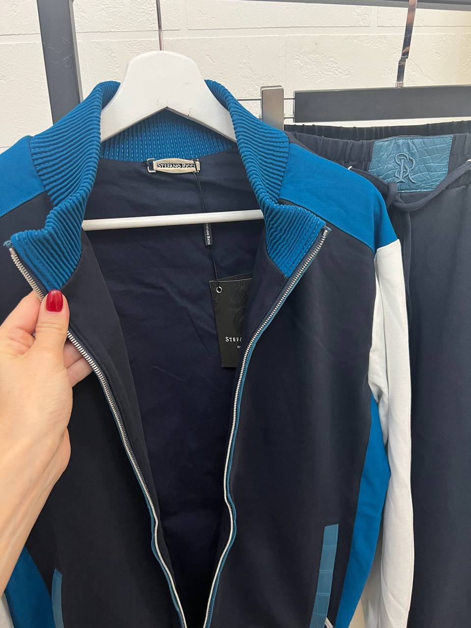 Спортивный костюм Stefano Ricci BP-47827 Спортивный костюм Stefano Ricci BP-47827