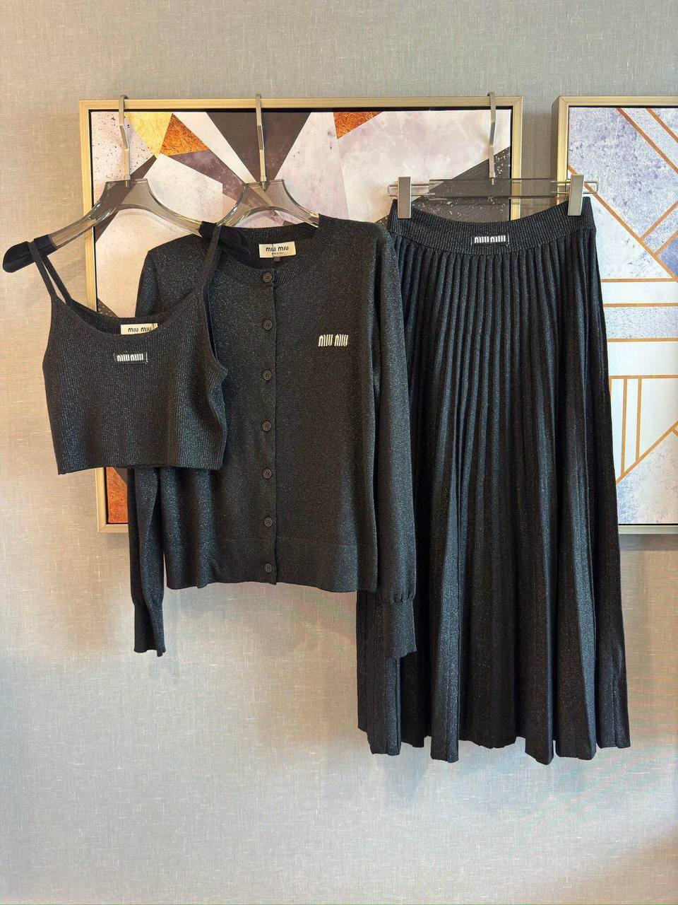 Коллекционный костюм Miu Miu BP-46796 Коллекционный костюм Miu Miu BP-46796