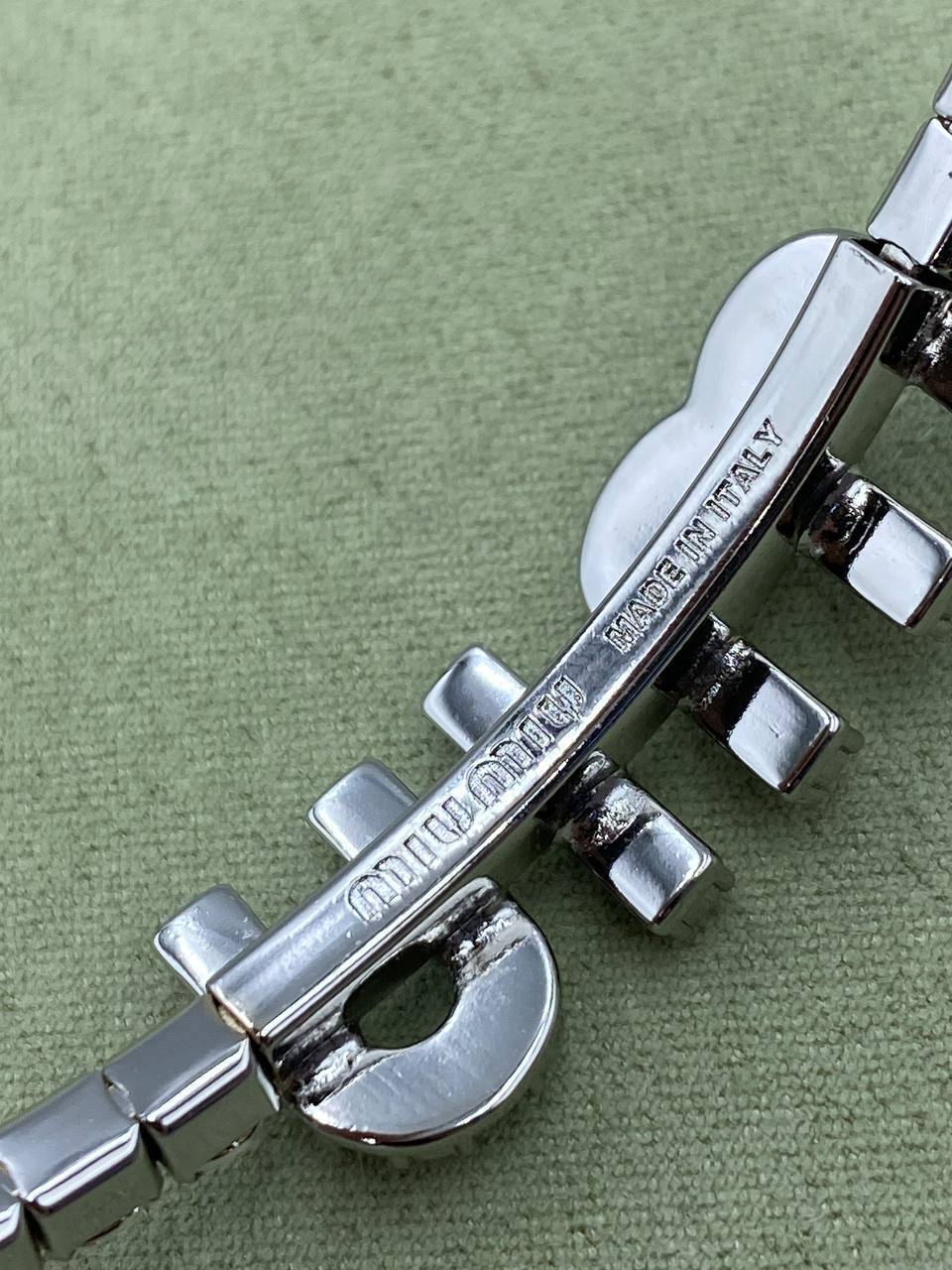 Элитный чокер Miu Miu BP-43472 Элитный чокер Miu Miu BP-43472