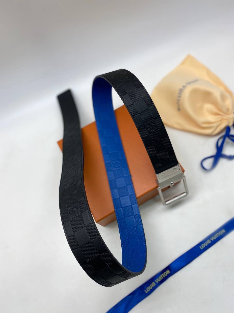 Двусторонний ремень Louis Vuitton BP-21608 Двусторонний ремень Louis Vuitton BP-21608