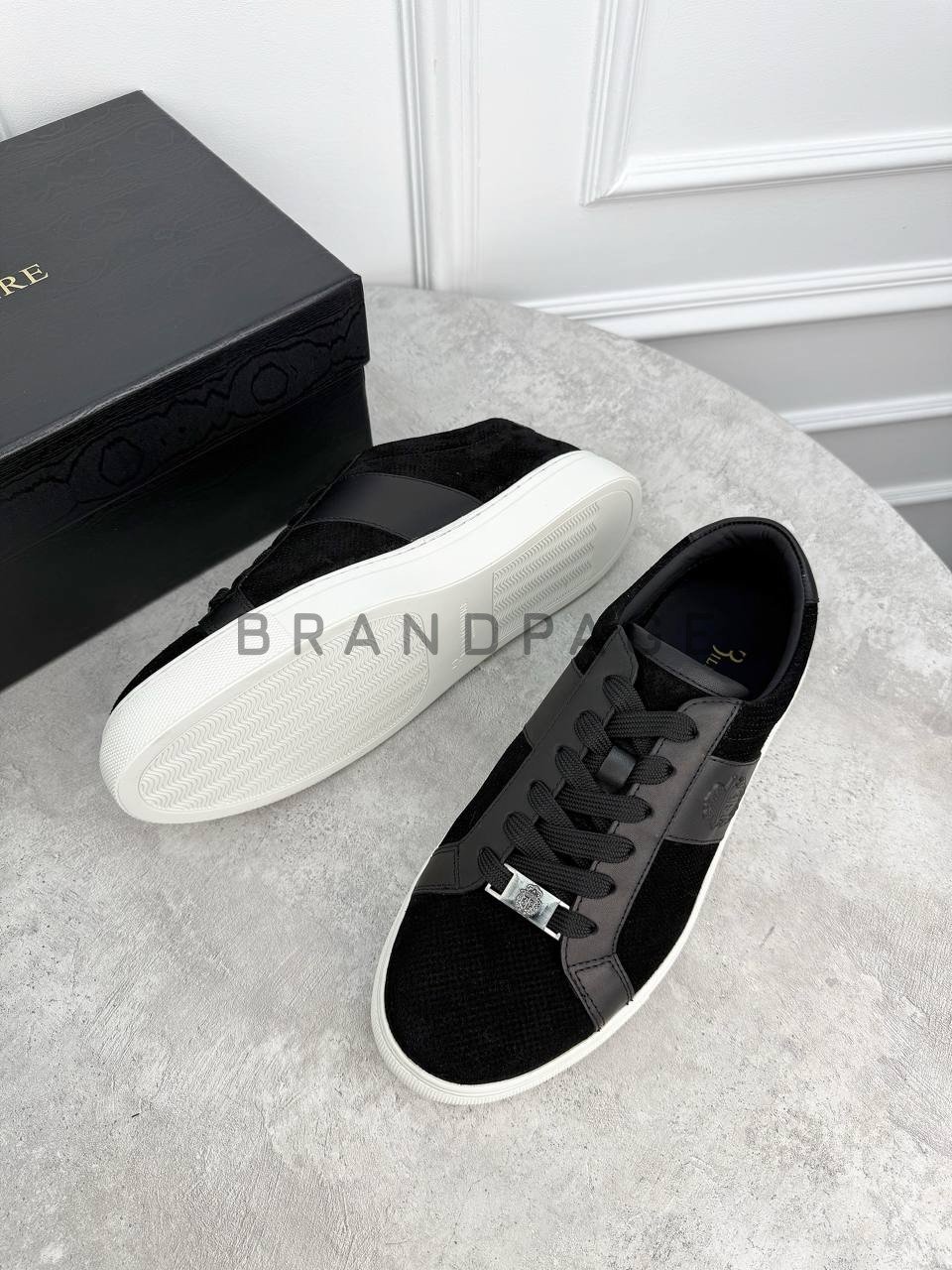 Пуховик с пуховым наполнителем KITON Пуховик с пуховым наполнителем KITON