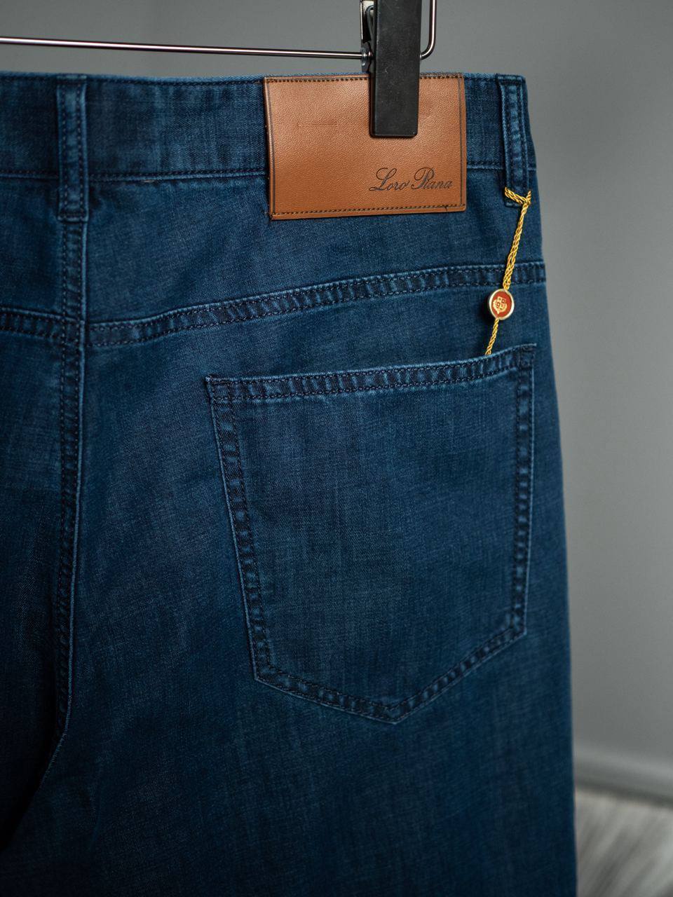 Стильные джинсы Loro Piana BP-48903 Стильные джинсы Loro Piana BP-48903