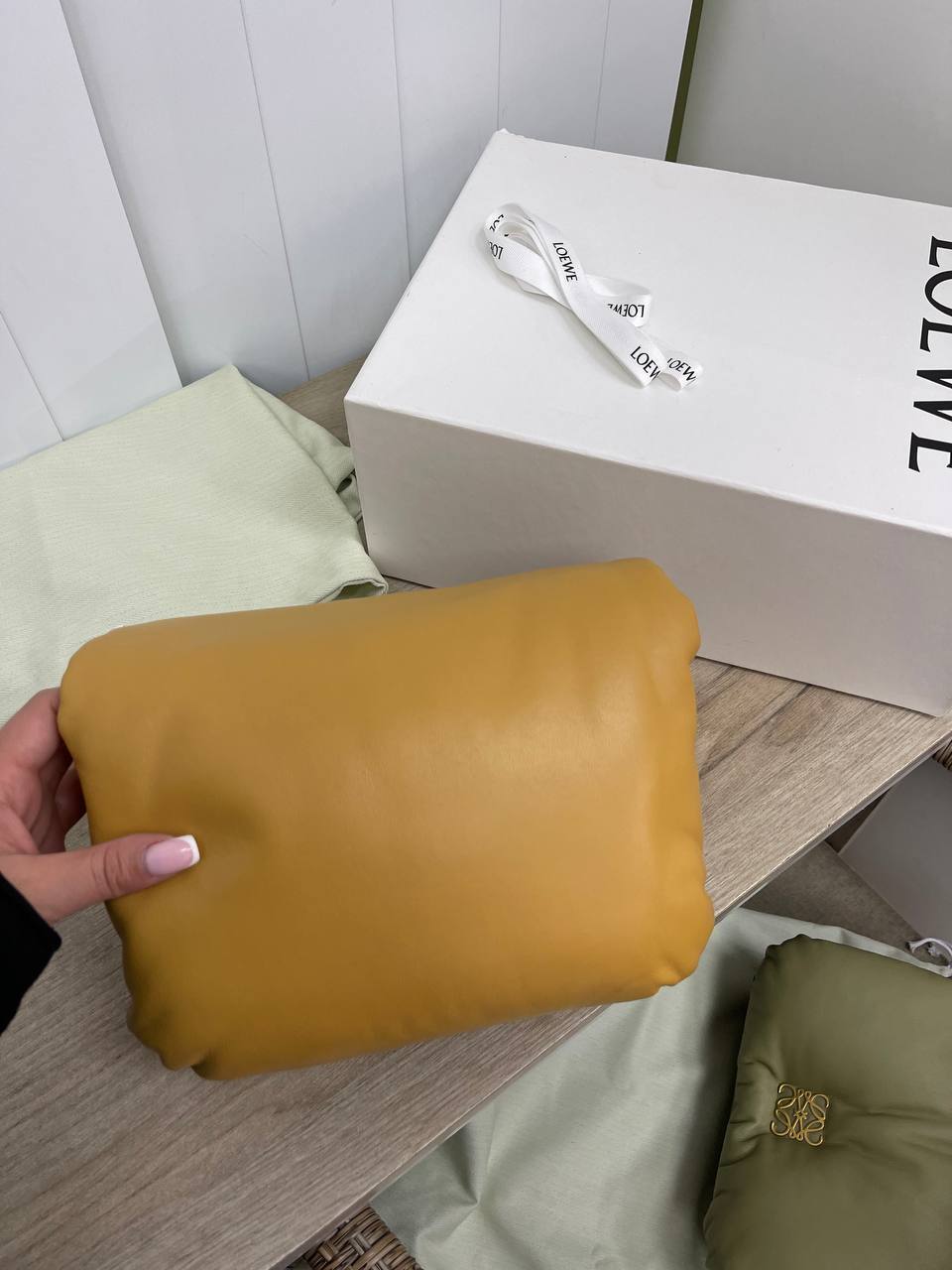 Женская коллекционная сумка Loewe BP-45842 Женская коллекционная сумка Loewe BP-45842