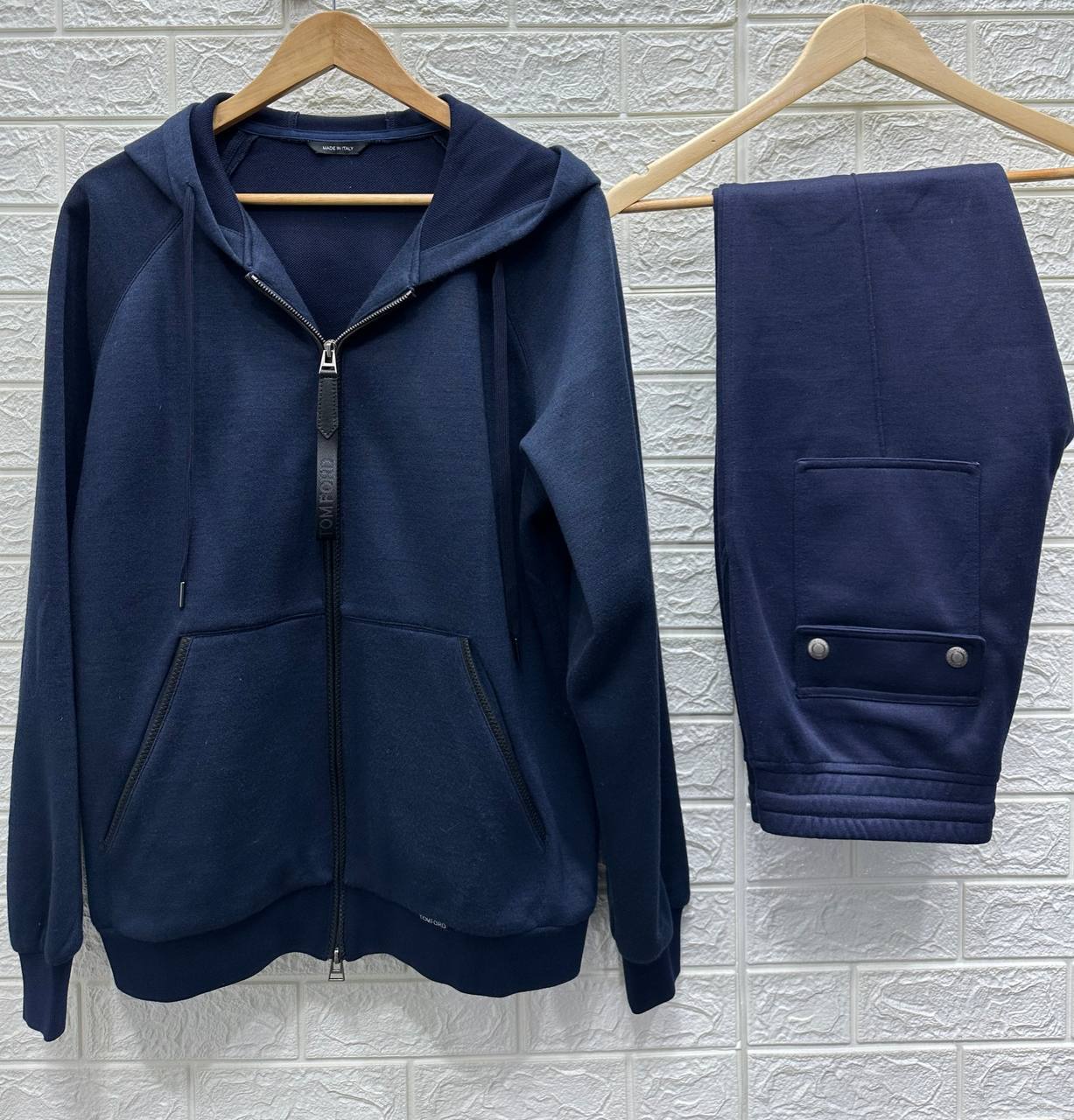 BP-26955 спортивный костюм Tom Ford BP-26955 спортивный костюм Tom Ford