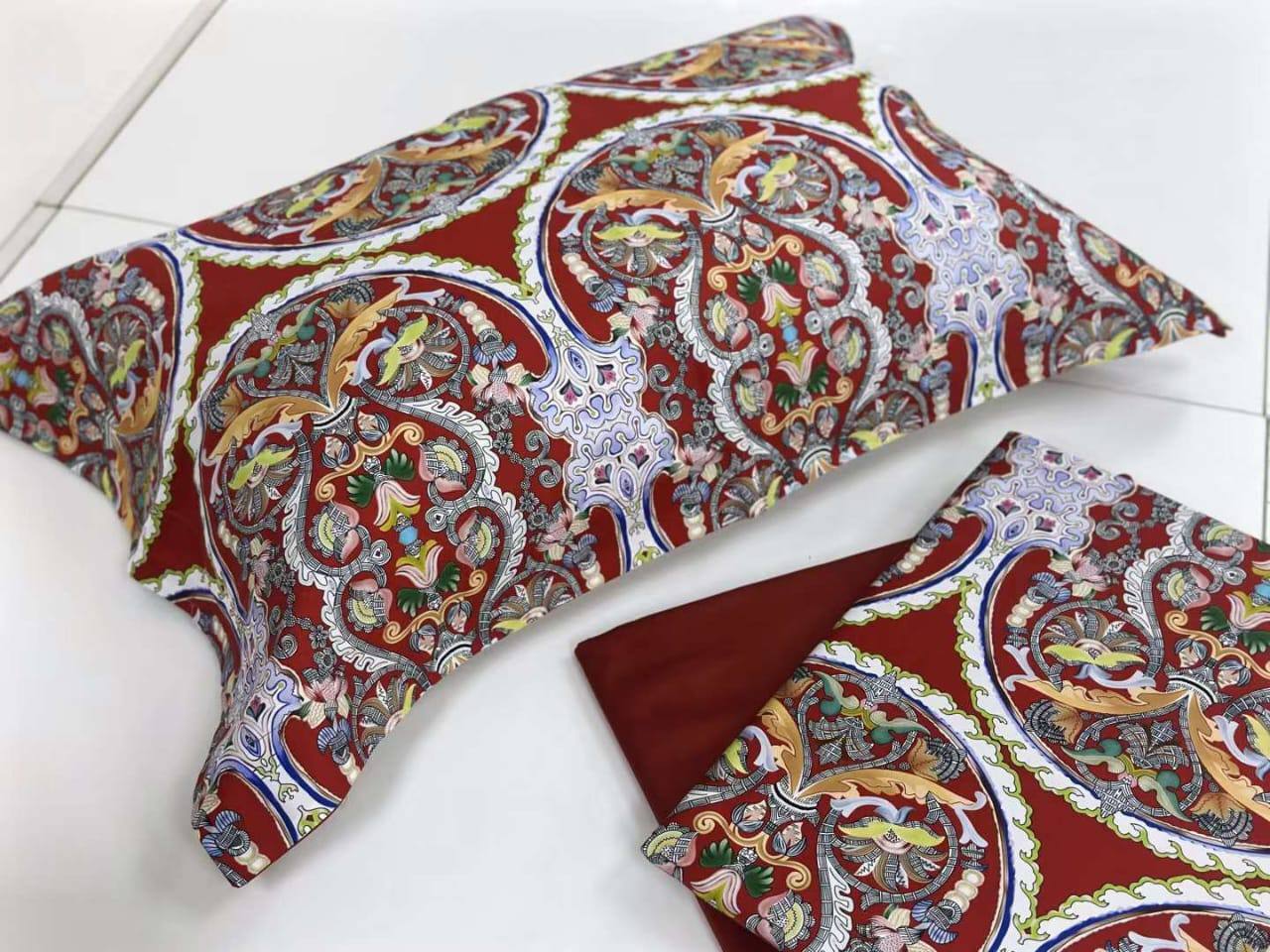 Комплект постельного белья Etro BP-43555 Комплект постельного белья Etro BP-43555