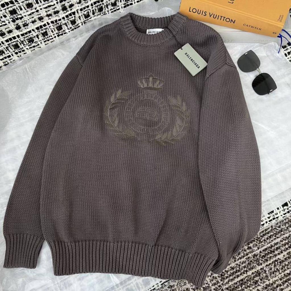 Женский свитер Balenciaga BP-18549 для повседневного образа Женский свитер Balenciaga BP-18549 для повседневного образа