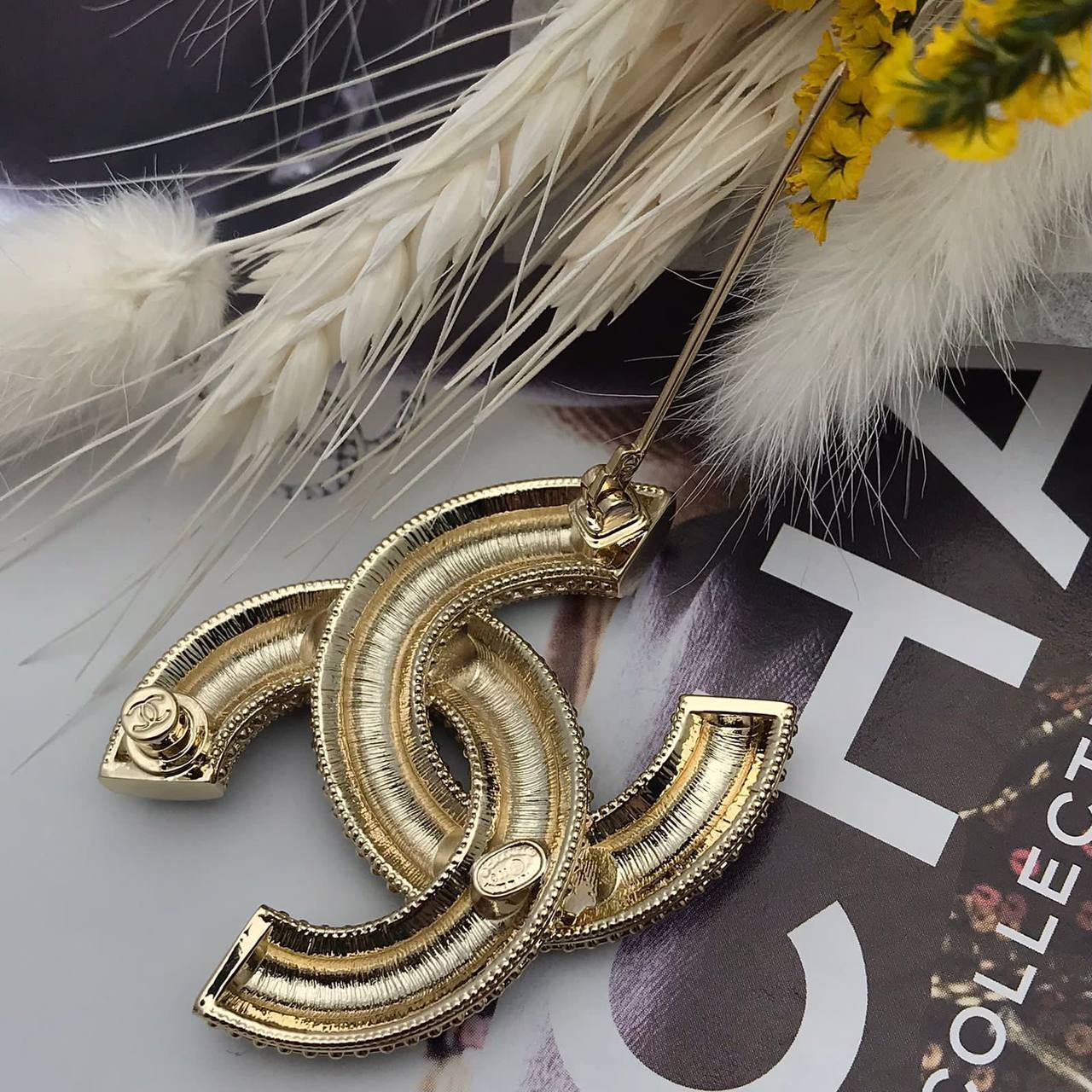 Коллекционная брошь Chanel BP-33214 Коллекционная брошь Chanel BP-33214