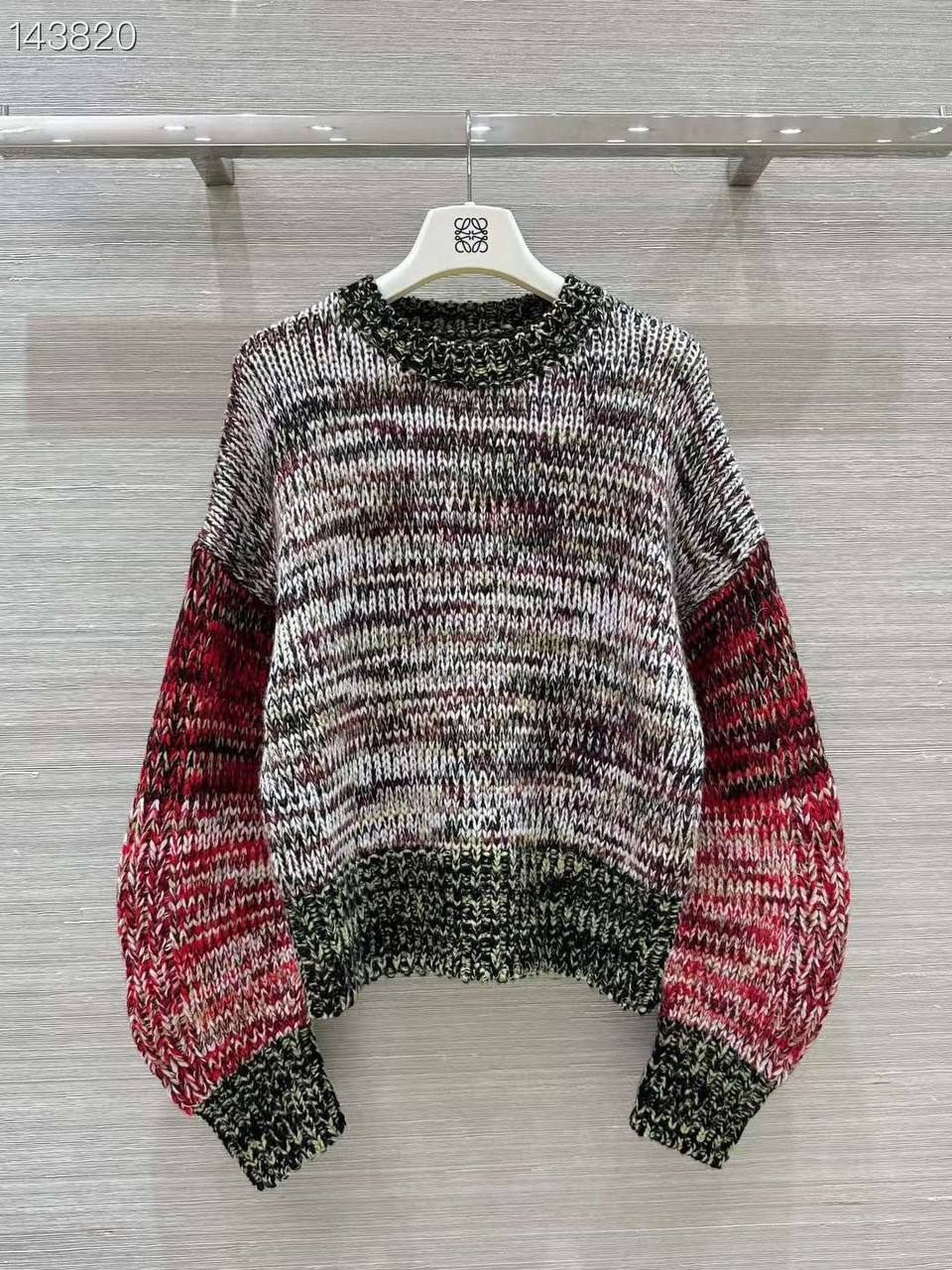 Женский свитер Loewe премиум BP-53088 Женский свитер Loewe премиум BP-53088