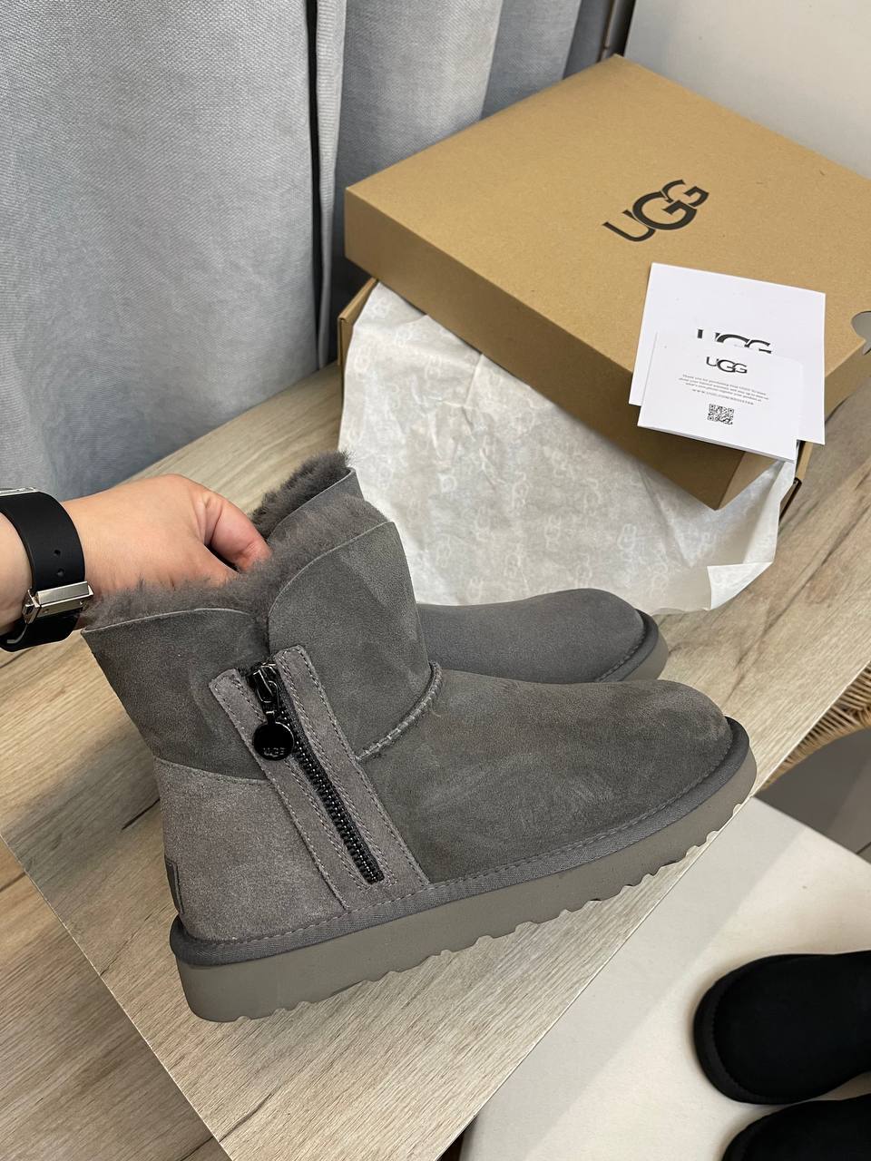 Серые UGG Ugg Australia BP-42526 Серые UGG Ugg Australia BP-42526