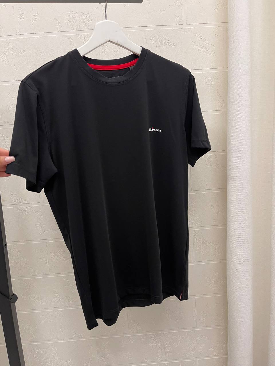 Kiton футболка BP-47970 лимитированная Kiton футболка BP-47970 лимитированная