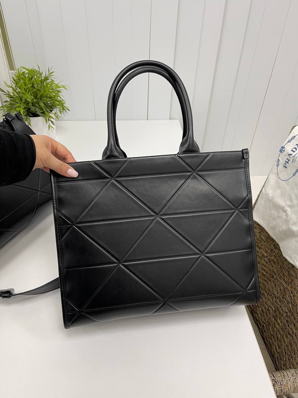 Повседневная сумка Prada BP-28183 Повседневная сумка Prada BP-28183