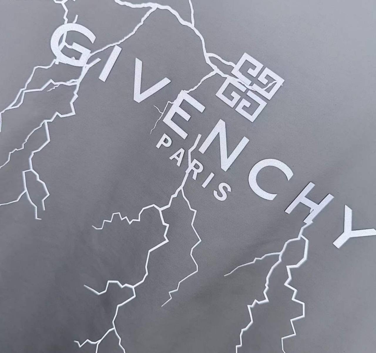 Футболка Givenchy мужская BP-46196 Футболка Givenchy мужская BP-46196