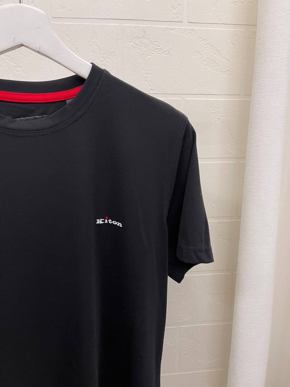 Kiton футболка BP-47970 лимитированная Kiton футболка BP-47970 лимитированная