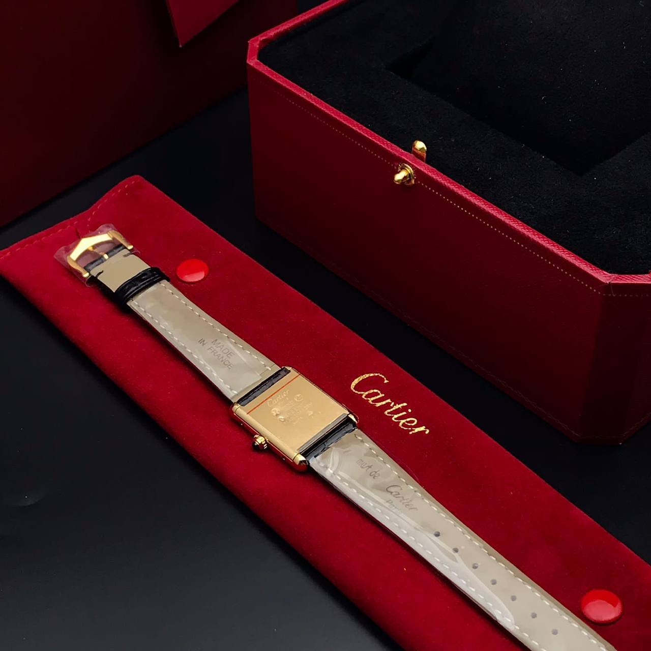 Cartier BP-25544 эксклюзивные часы Cartier BP-25544 эксклюзивные часы