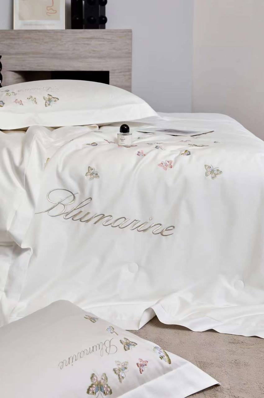 Комплект белья Blumarine BP-46948 Комплект белья Blumarine BP-46948