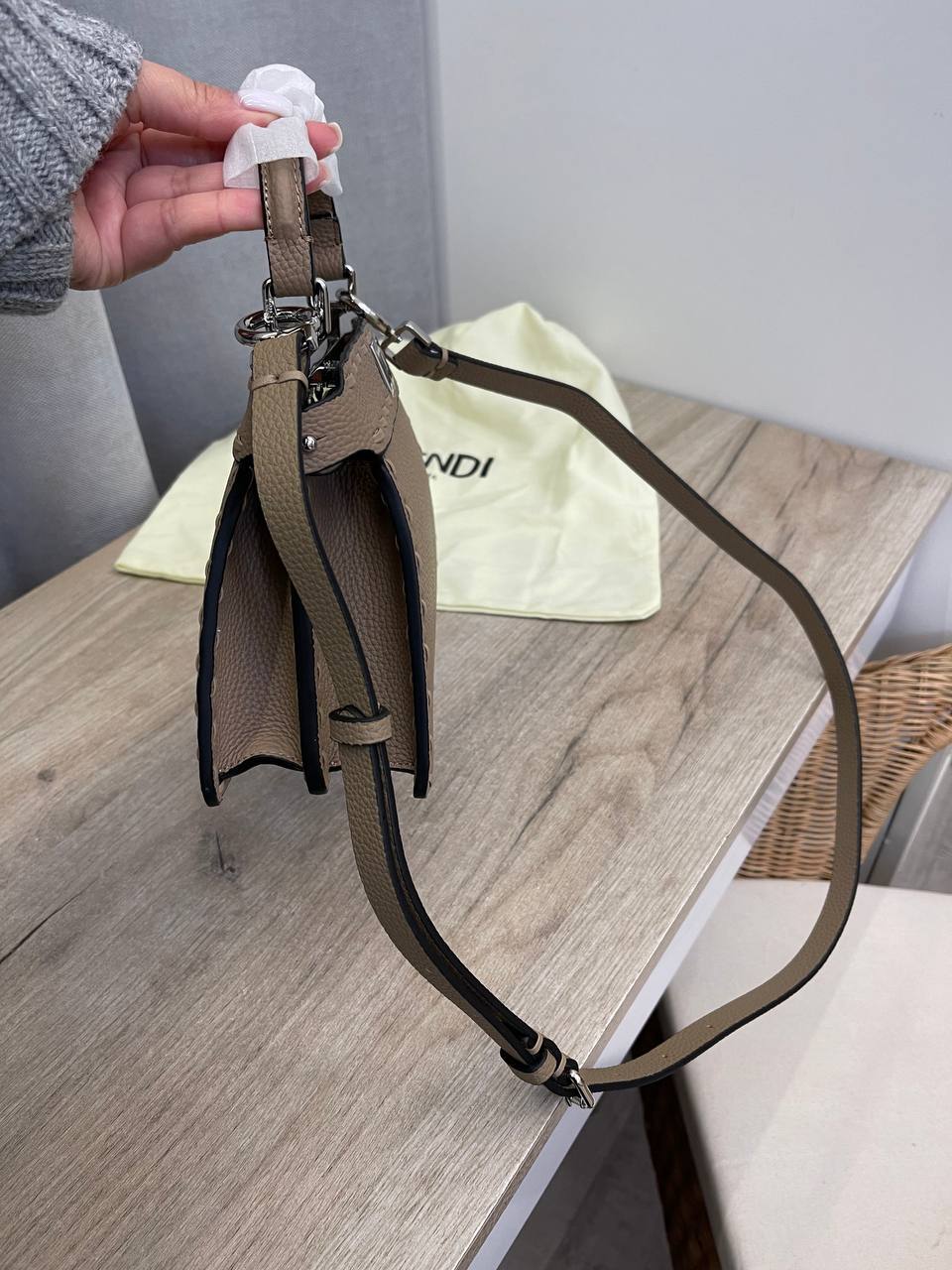 Женская сумка премиум Peekaboo ISeeU Fendi BP-50620 Женская сумка премиум Peekaboo ISeeU Fendi BP-50620