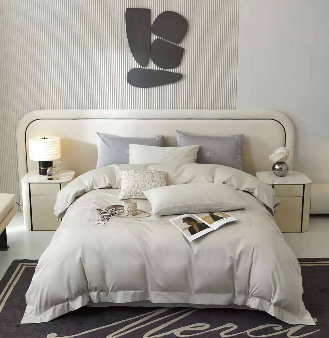 Постельный комплект Christian Dior BP-43572 Постельный комплект Christian Dior BP-43572