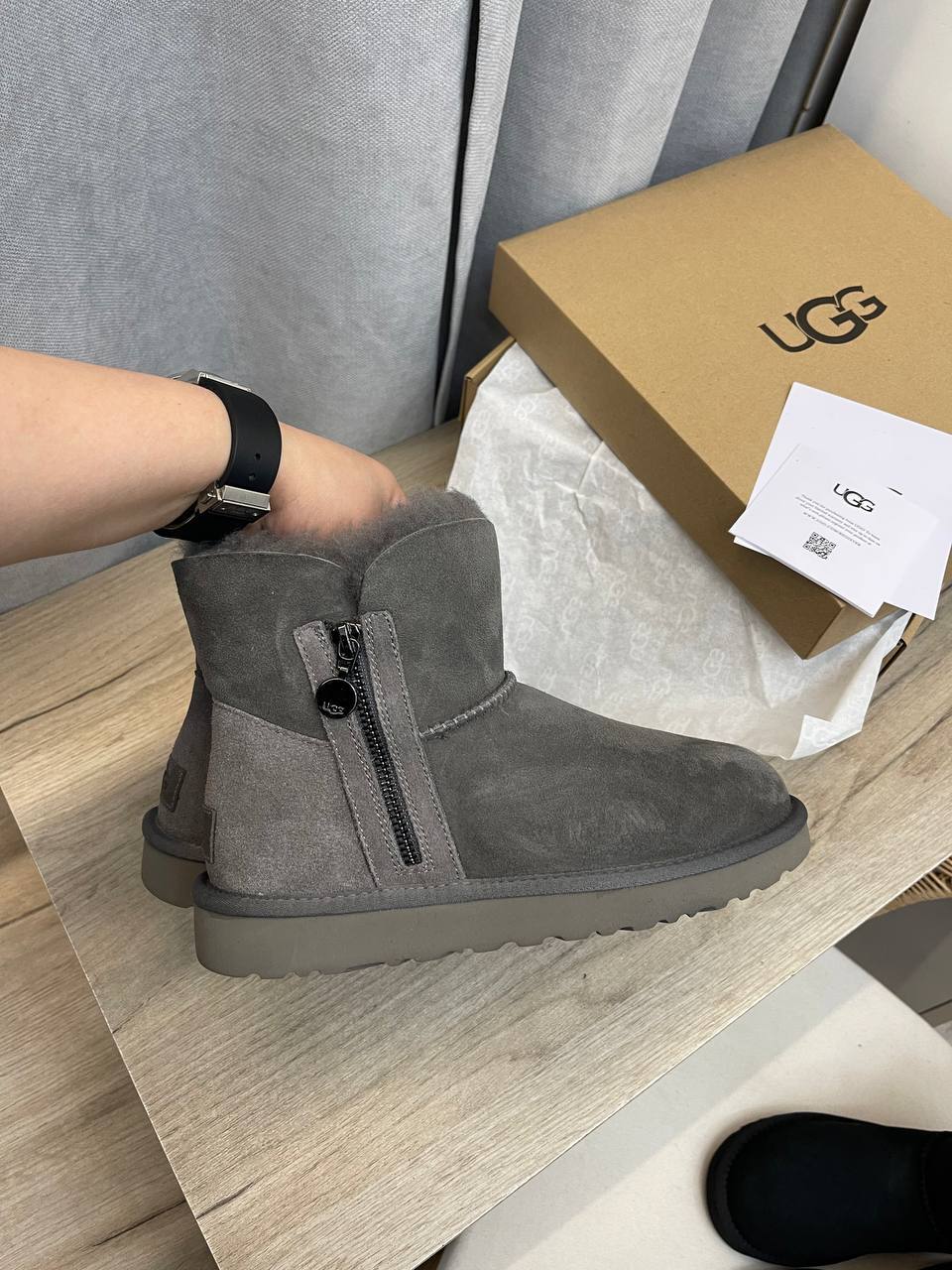 Серые UGG Ugg Australia BP-42526 Серые UGG Ugg Australia BP-42526