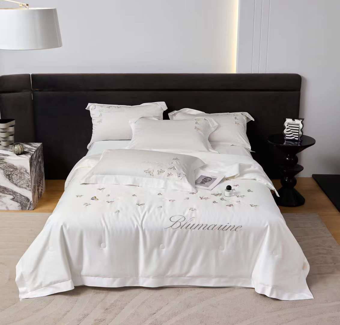 Комплект белья Blumarine BP-46948 Комплект белья Blumarine BP-46948