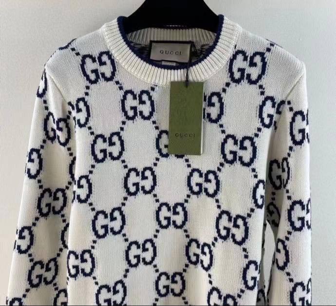 Женский свитер Gucci BP-17743 для элитного образа Женский свитер Gucci BP-17743 для элитного образа