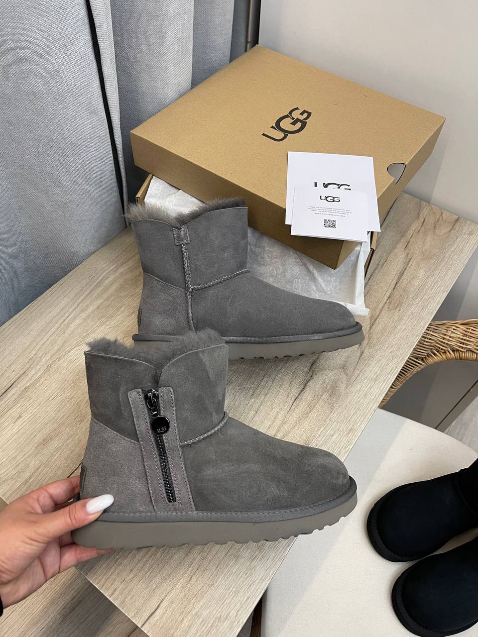 Серые UGG Ugg Australia BP-42526 Серые UGG Ugg Australia BP-42526