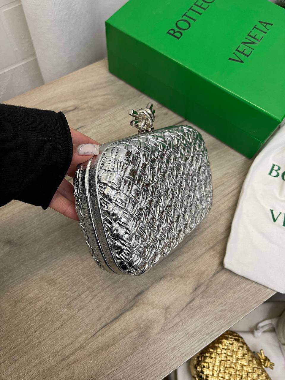 Клатч Bottega Veneta премиальный BP-45128 Клатч Bottega Veneta премиальный BP-45128