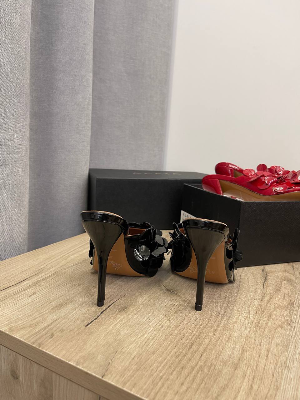 Босоножки премиум Alaia BP-50108 Босоножки премиум Alaia BP-50108