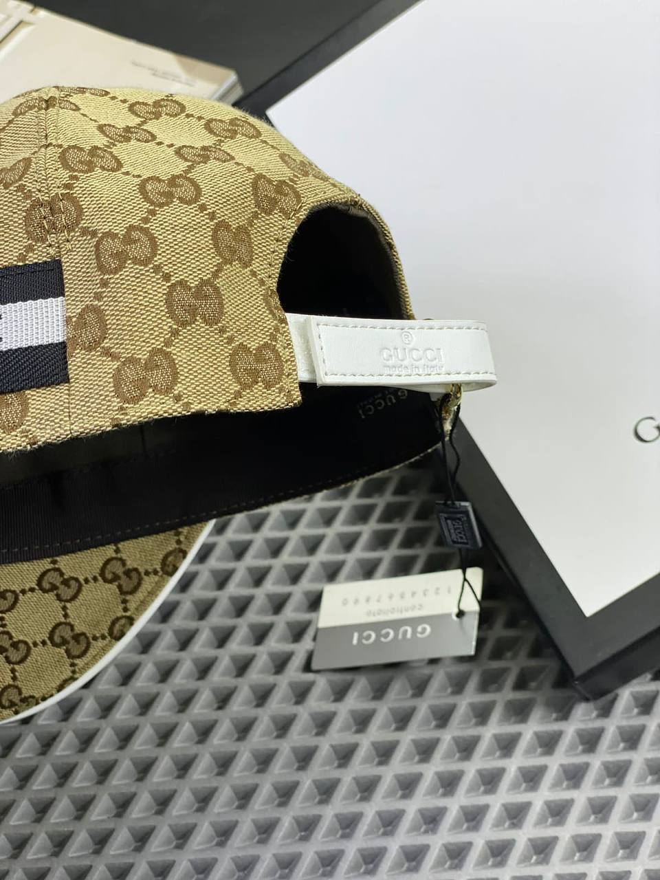 Gucci BP-23079 бейсболка стильная Gucci BP-23079 бейсболка стильная