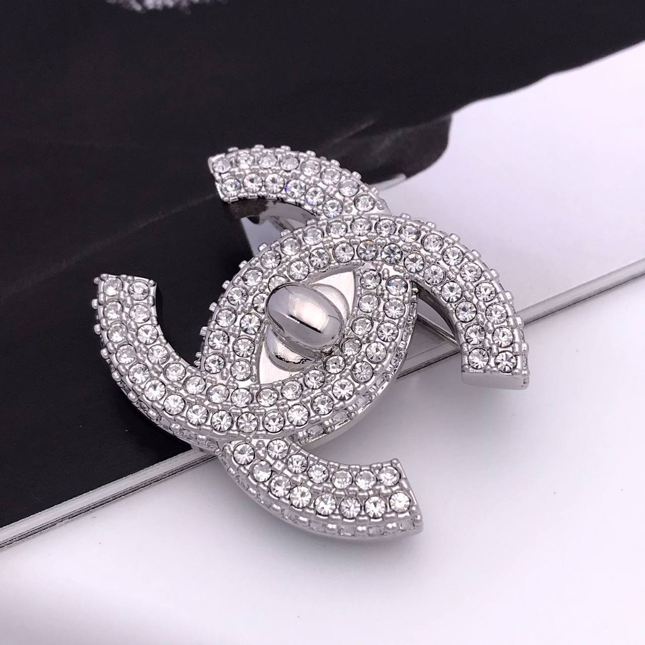 Премиум брошь Chanel BP-20890 Премиум брошь Chanel BP-20890