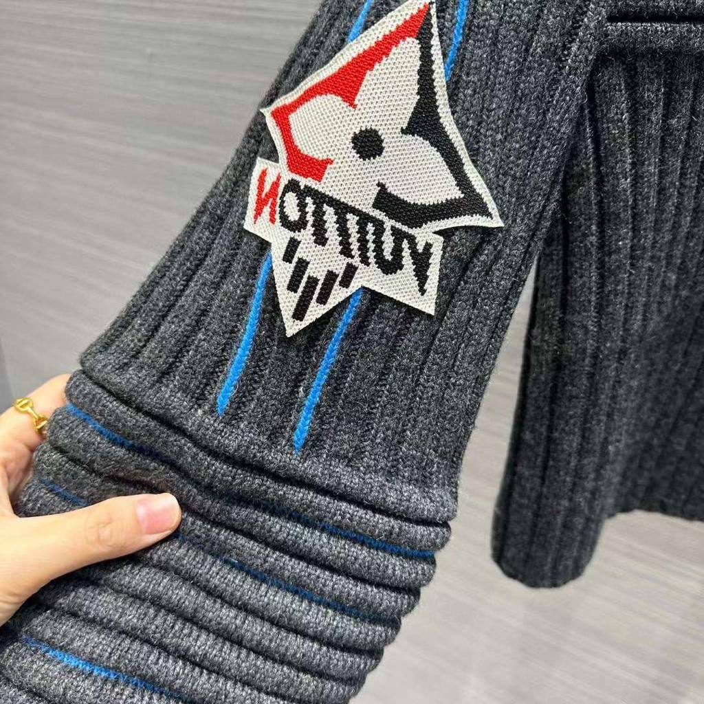 Louis Vuitton коллекционный свитер BP-42959 Louis Vuitton коллекционный свитер BP-42959