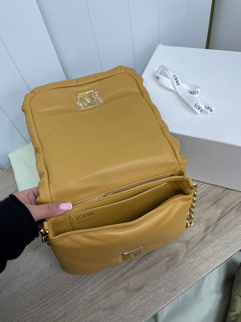 Женская коллекционная сумка Loewe BP-45842 Женская коллекционная сумка Loewe BP-45842