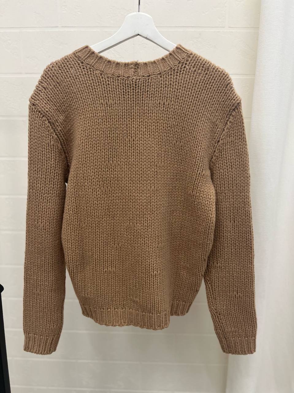 Gucci женский свитер трендовый BP-42673 Gucci женский свитер трендовый BP-42673