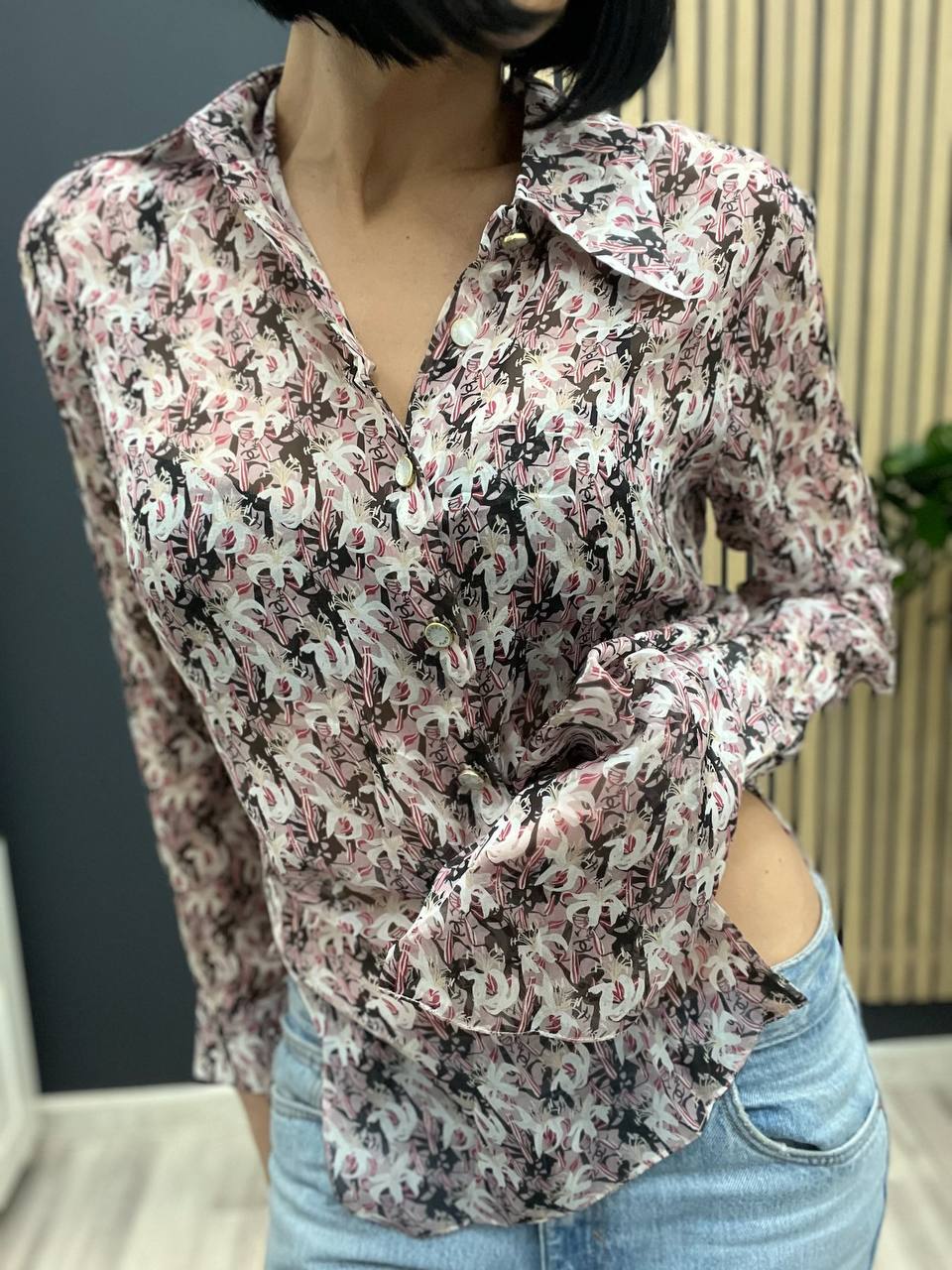 Блузка трендовая Chanel BP-39079 Блузка трендовая Chanel BP-39079