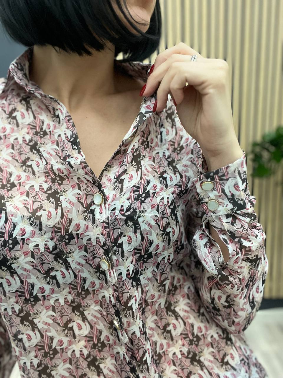 Блузка трендовая Chanel BP-39079 Блузка трендовая Chanel BP-39079