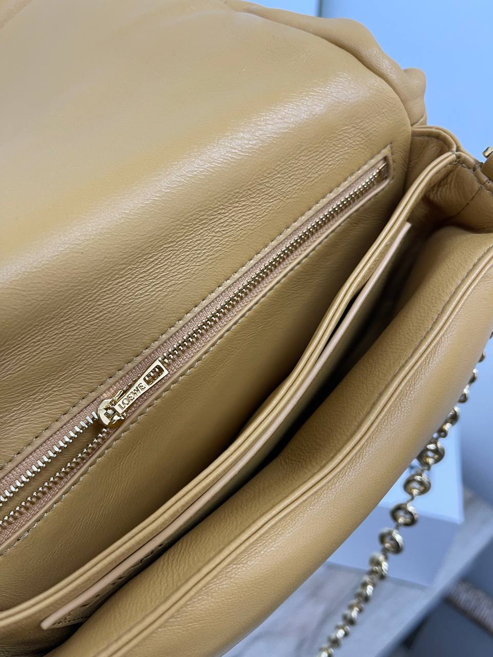 Женская коллекционная сумка Loewe BP-45842 Женская коллекционная сумка Loewe BP-45842