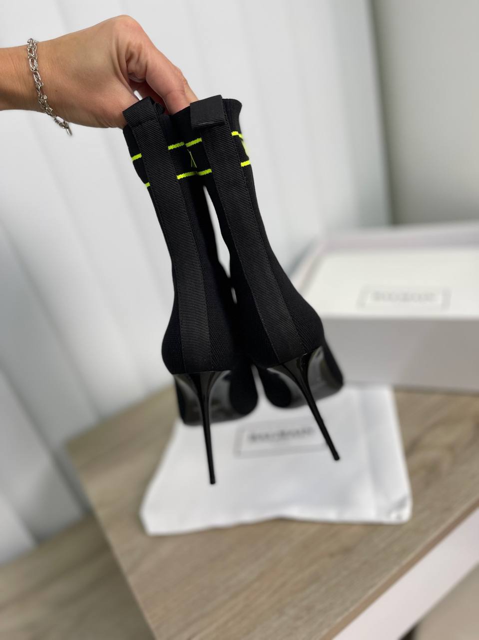 Текстильные трендовые ботильоны Balmain BP-22905 Текстильные трендовые ботильоны Balmain BP-22905