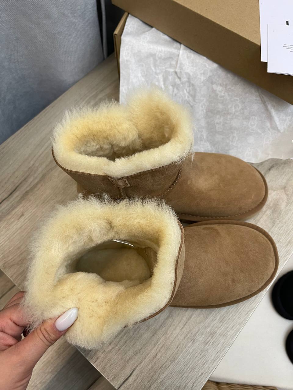 Коллекционные коричневые UGG Ugg Australia BP-42525 Коллекционные коричневые UGG Ugg Australia BP-42525