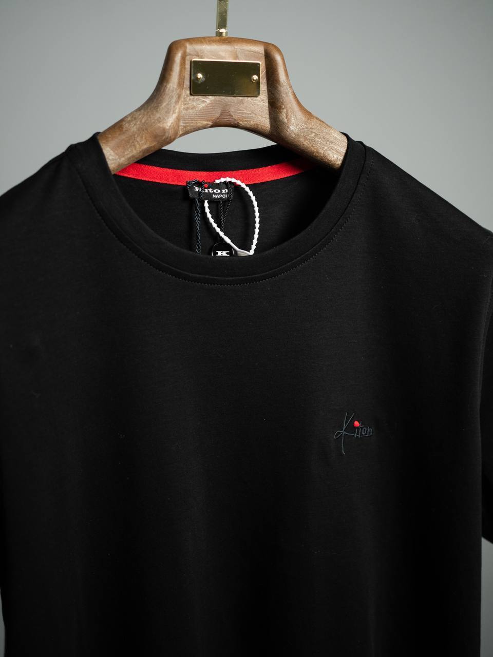 Футболка Kiton BP-48062 повседневная Футболка Kiton BP-48062 повседневная