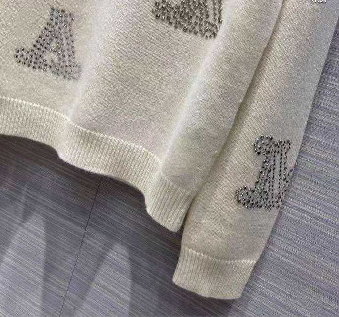 Свитер коллекционный Max Mara BP-15565 Свитер коллекционный Max Mara BP-15565