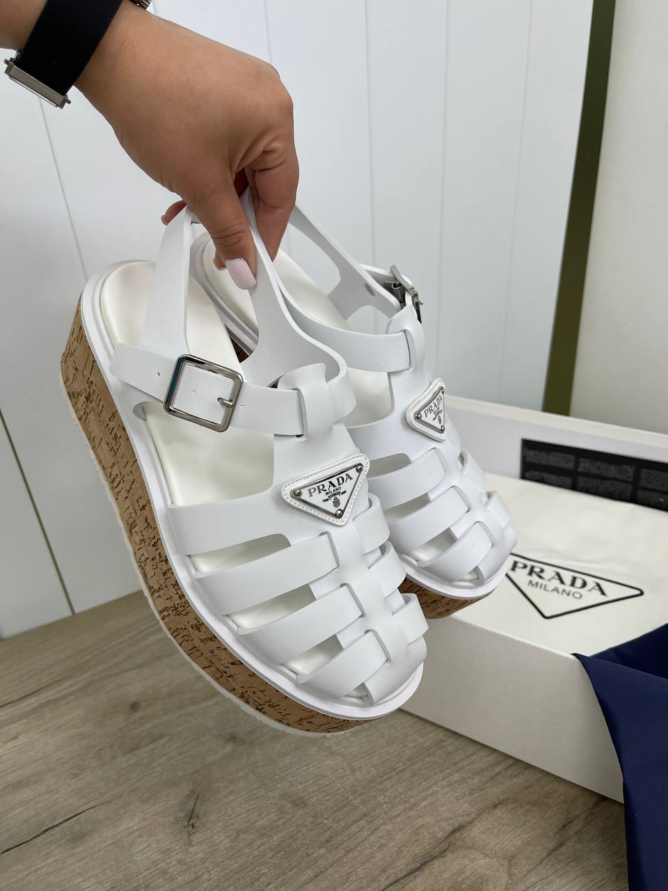 Сандалии премиум Prada BP-34857 Сандалии премиум Prada BP-34857